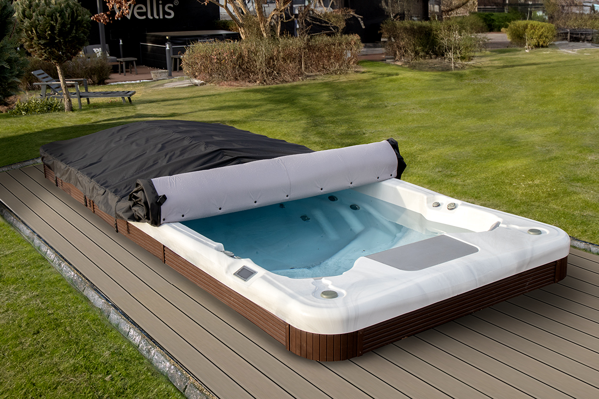 WT00274_amazonas_rollcover_02s